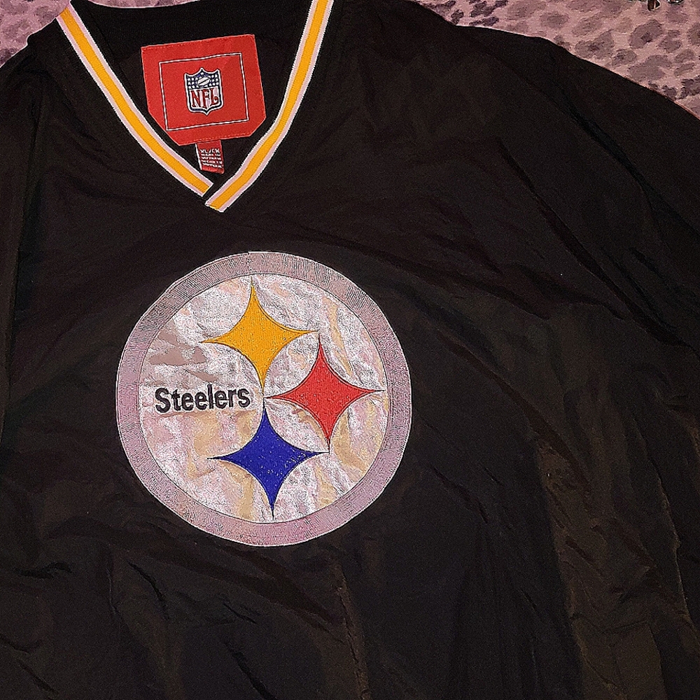 Pittsburg stealers pull over xl